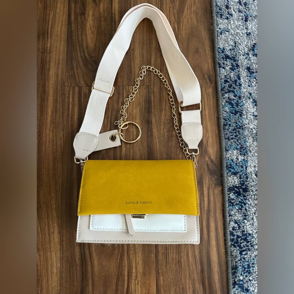 Sunita & Fashion Two-Tone Crossbody Bag in Mustard & Cream